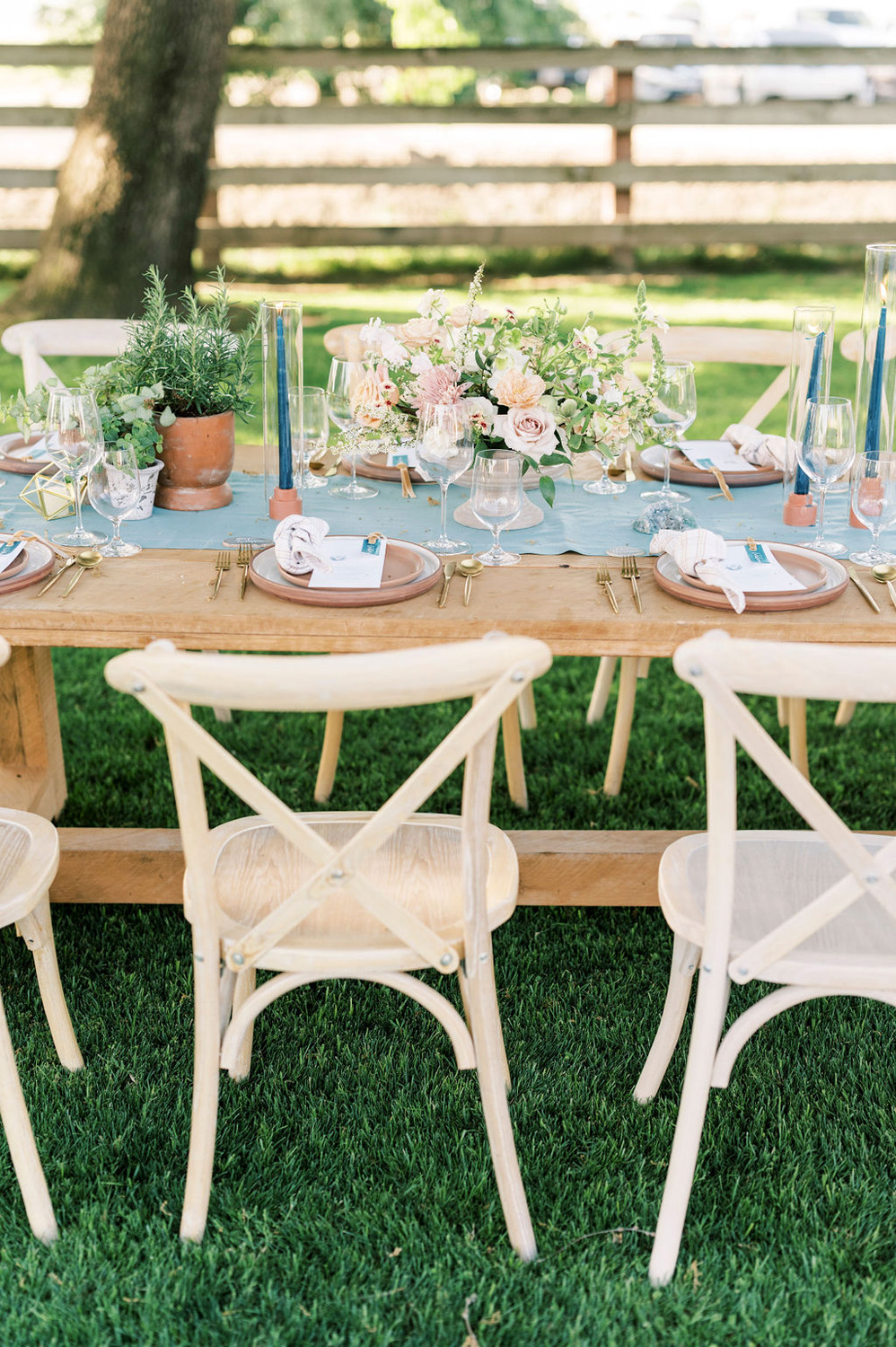 rustic garden wedding tablescape