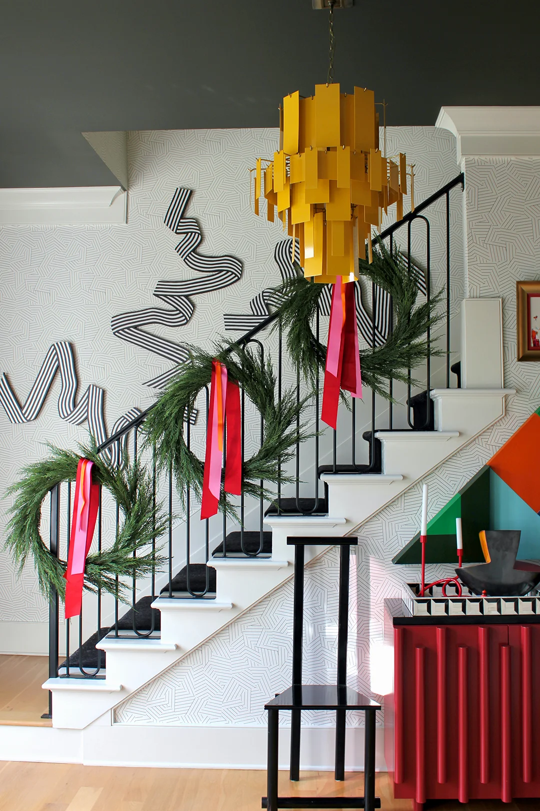 modern holiday decor