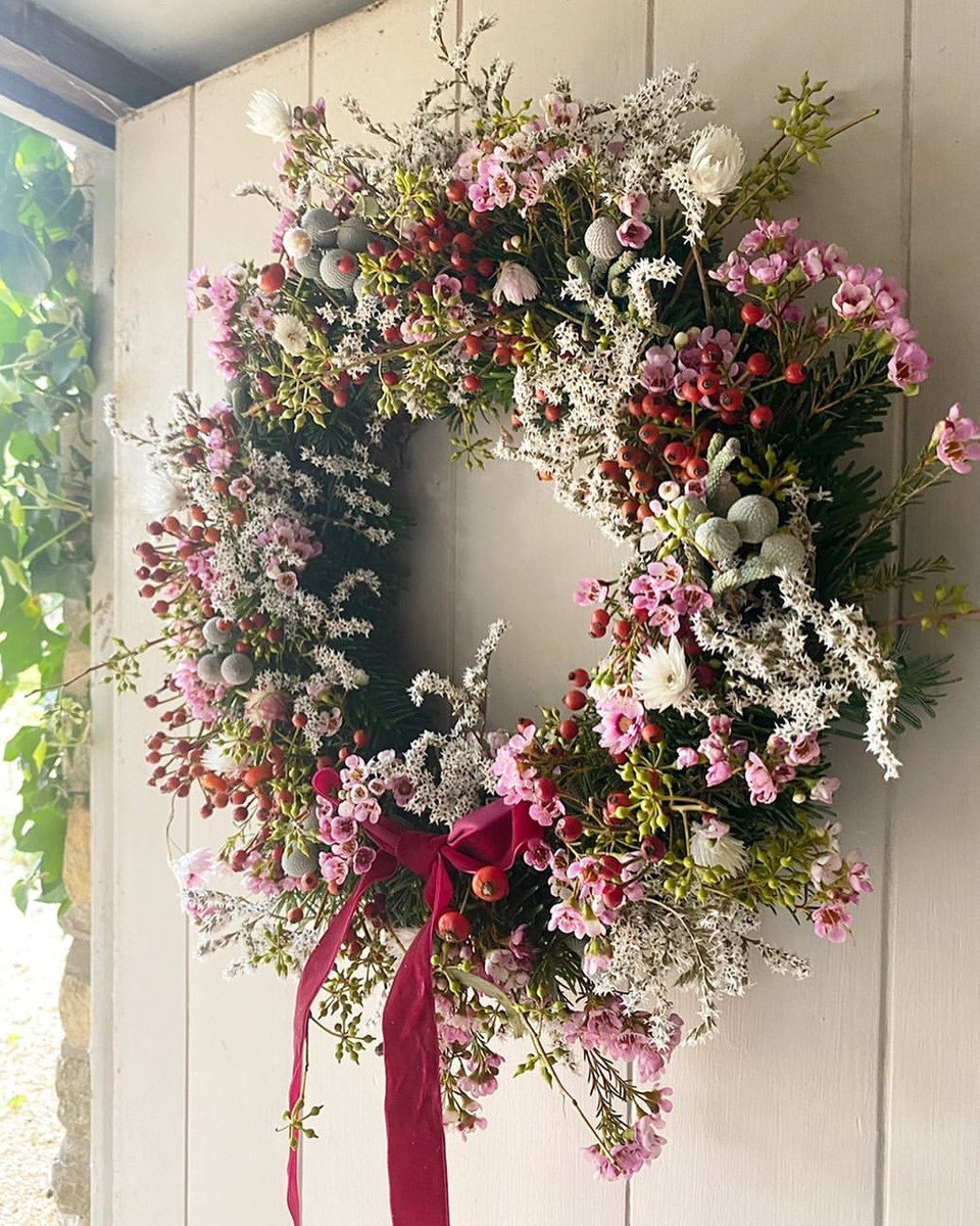 12 wonderfully unique Christmas wreaths