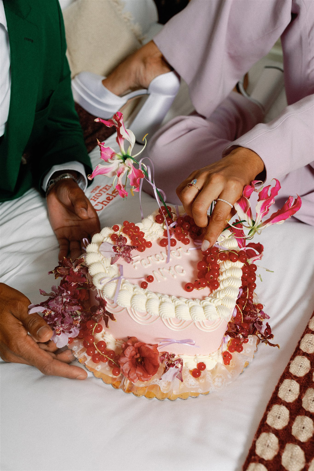 kitsch heart elopement cake NYC theme