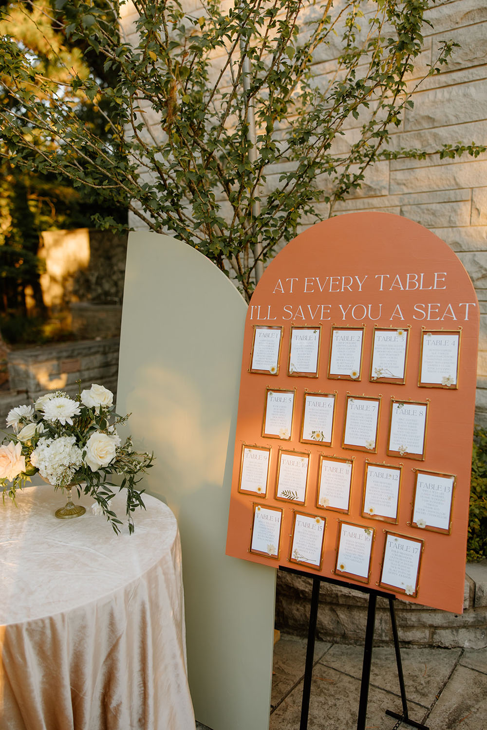 fall seating chart display