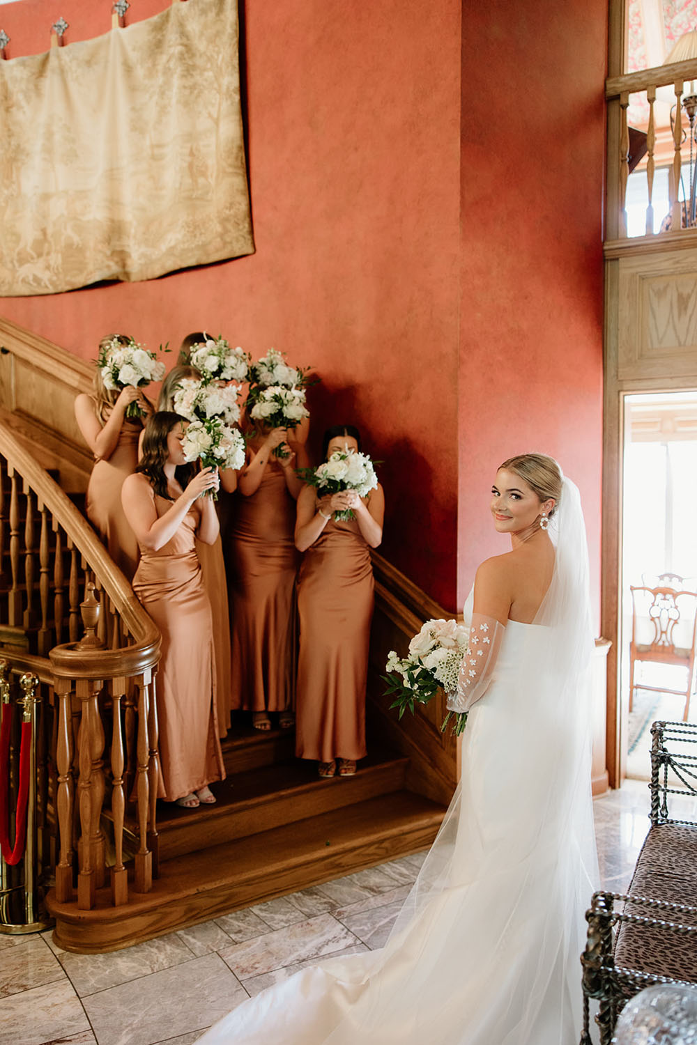 bridesmaid first look at Arkansas wedding