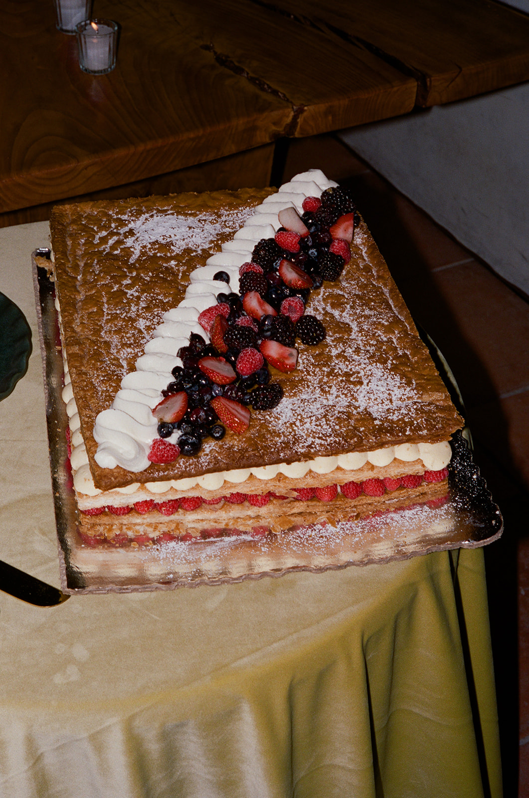 creative wedding cake