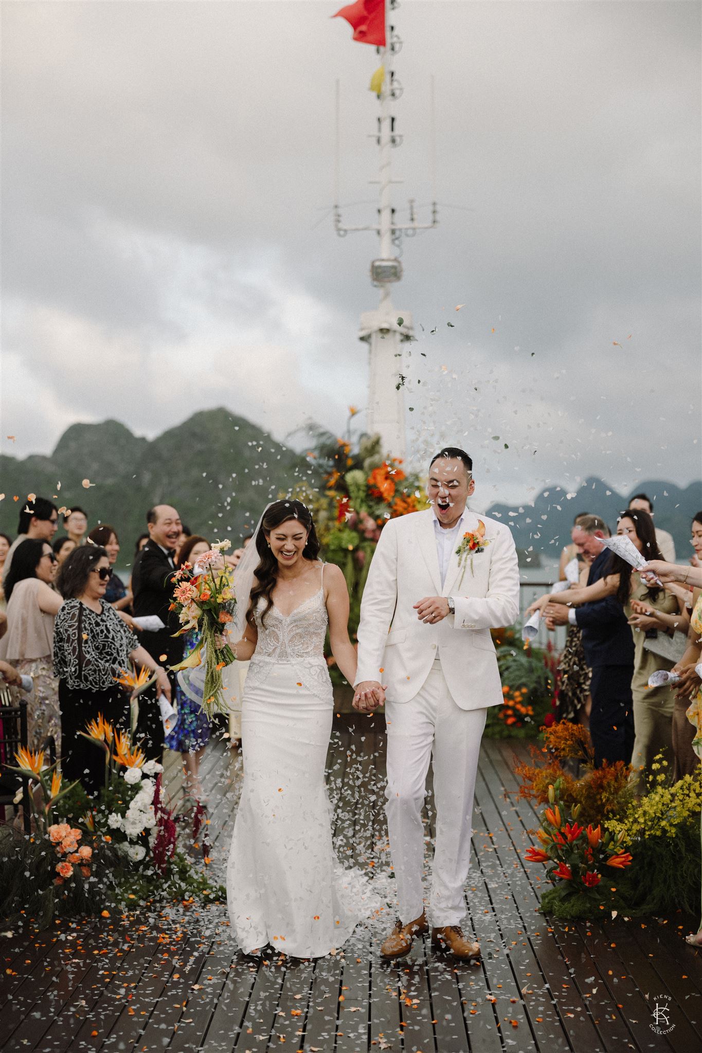Wedding ceremony in Halong Bay