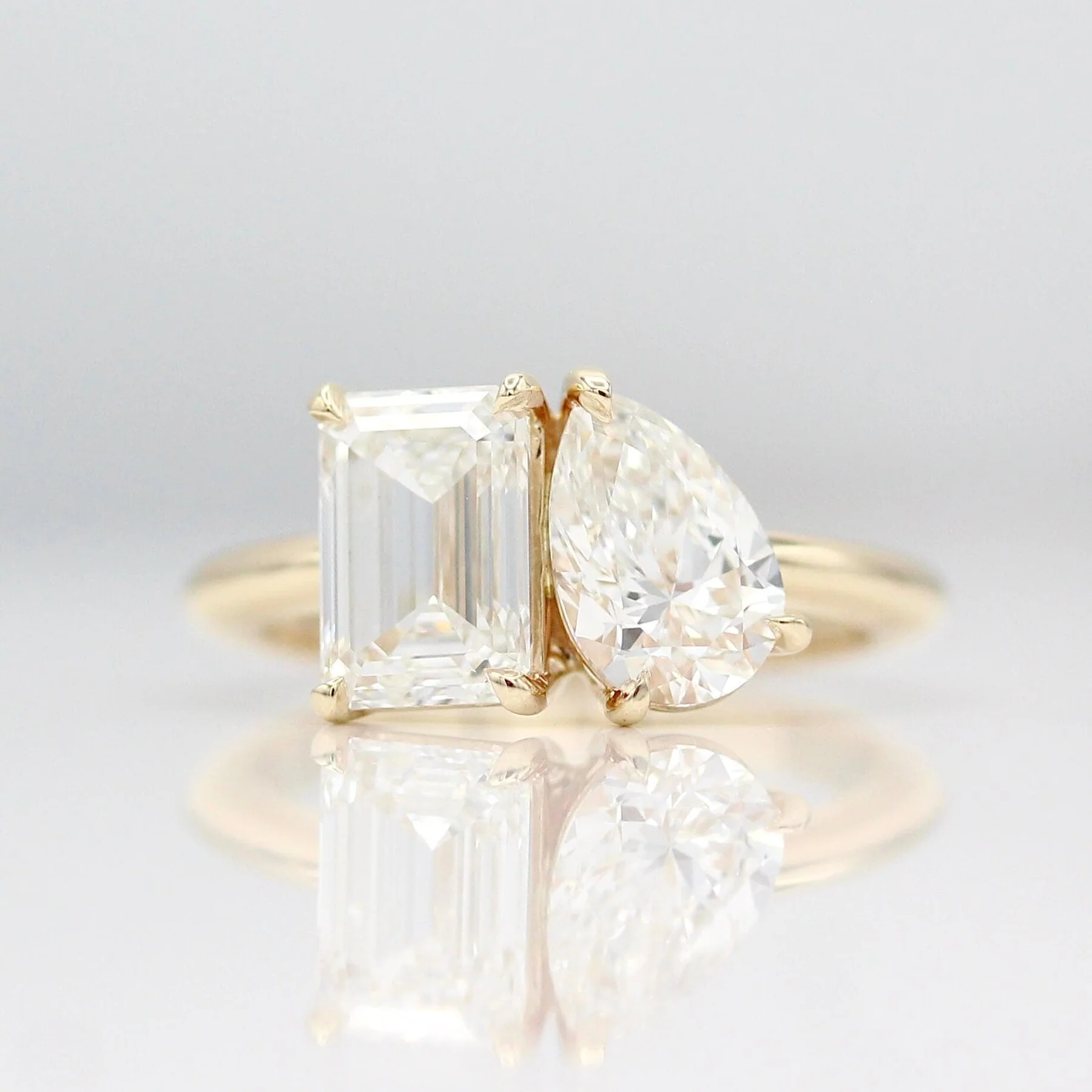 Toi Et Moi engagement ring