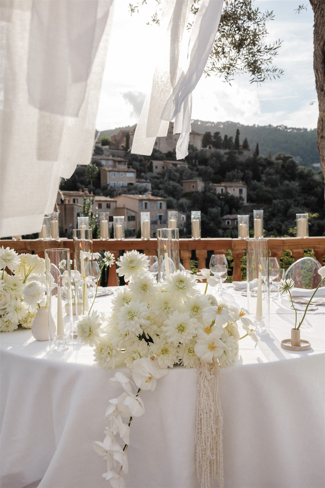all white wedding reception table design