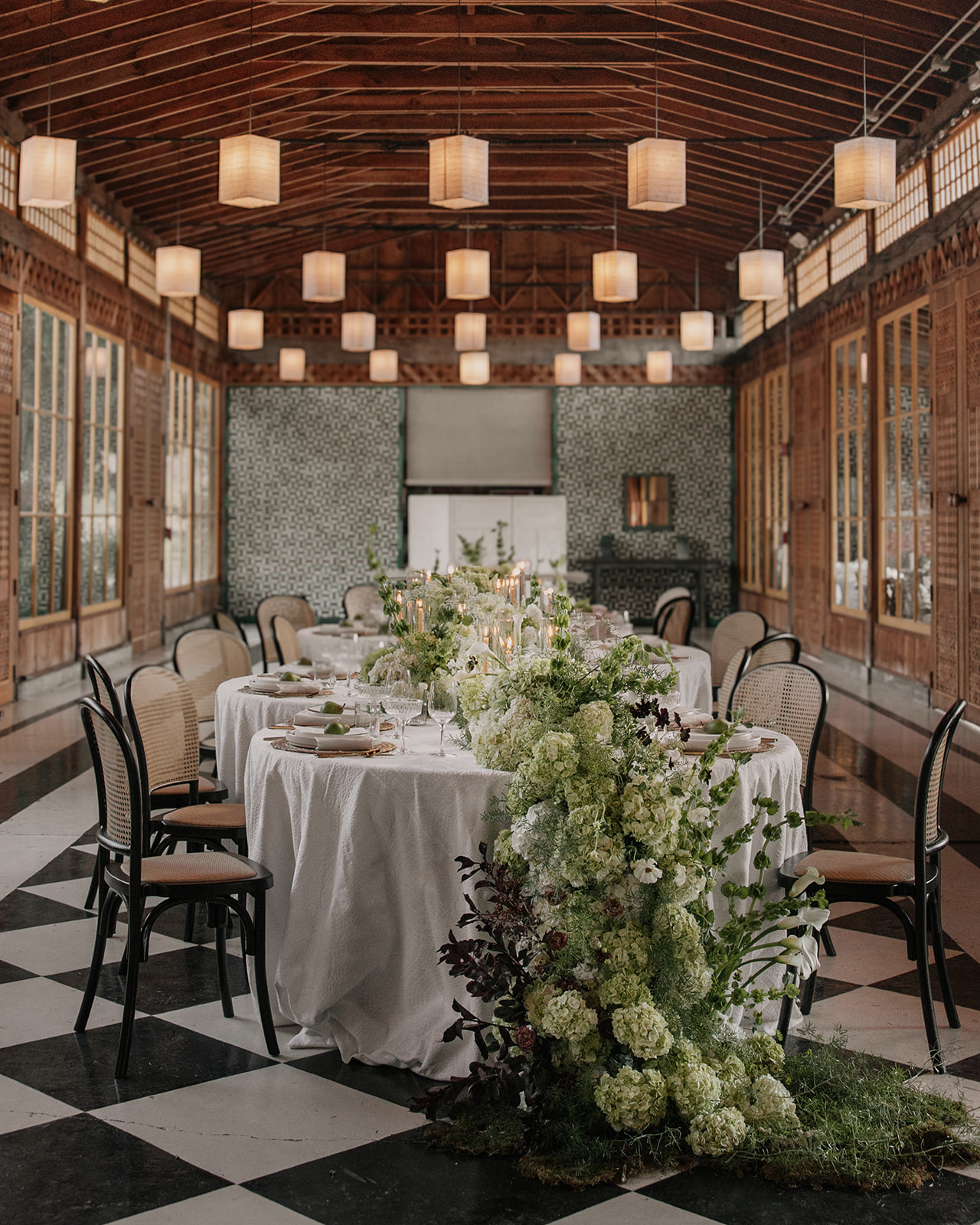 elegant wedding reception tables