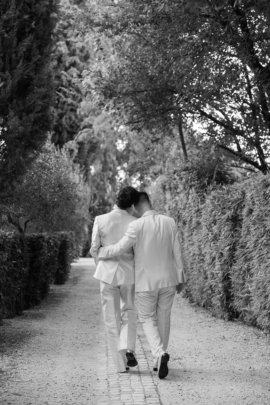 Stylish Gay Wedding at Tuscany Villa