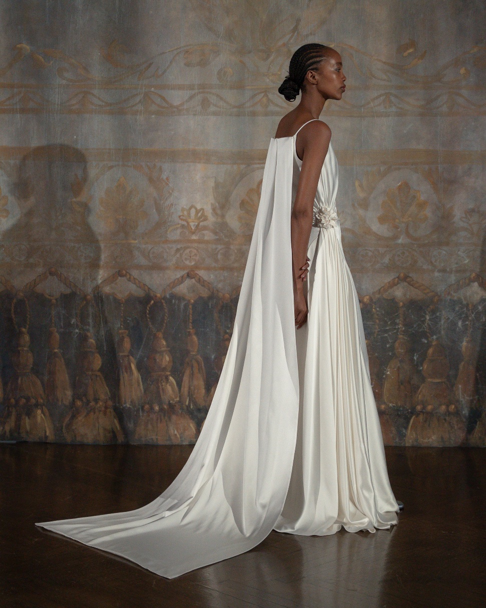 Vintage-inspired Spring 2027 bridal look 