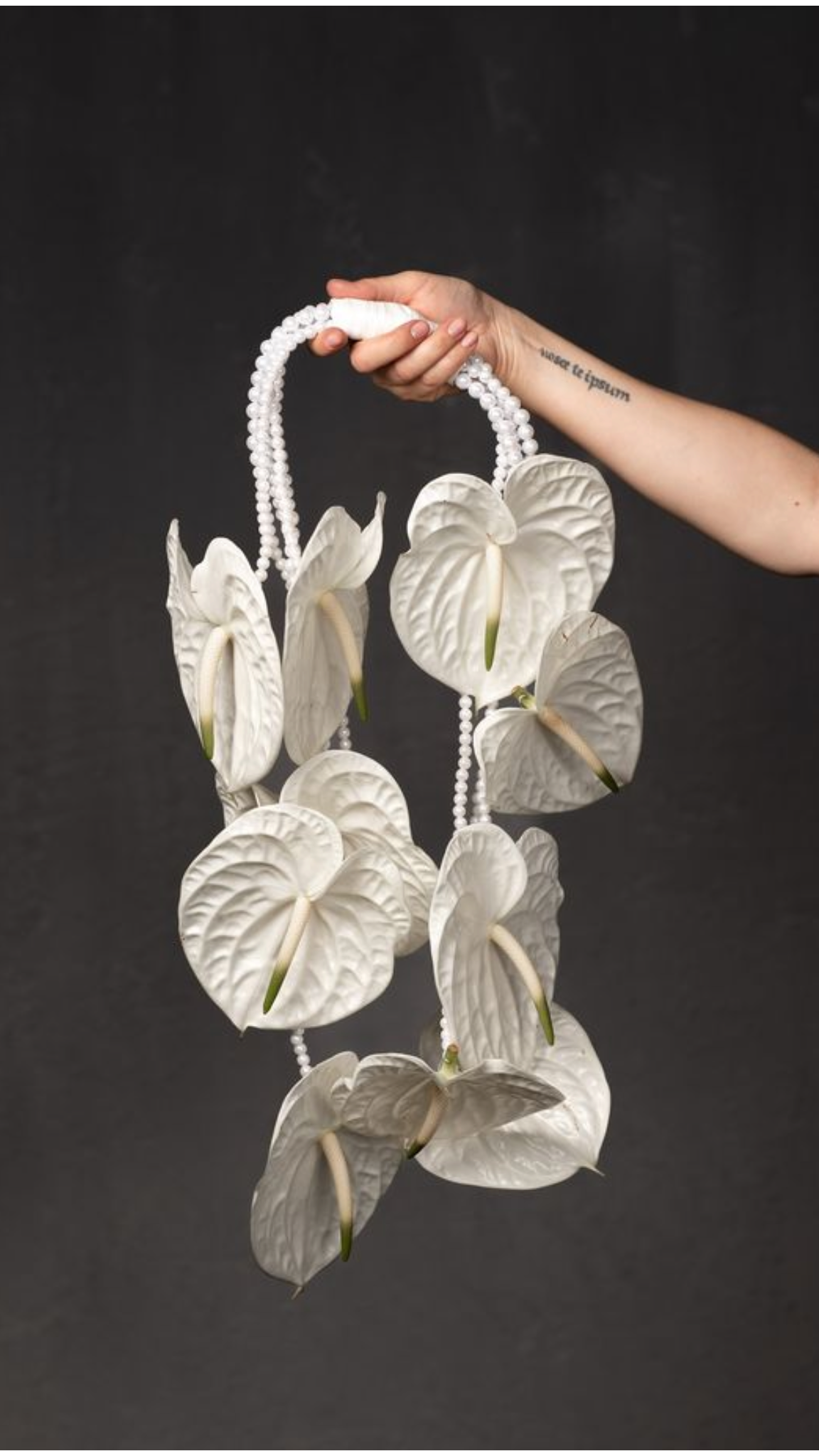 white bridal bouquet