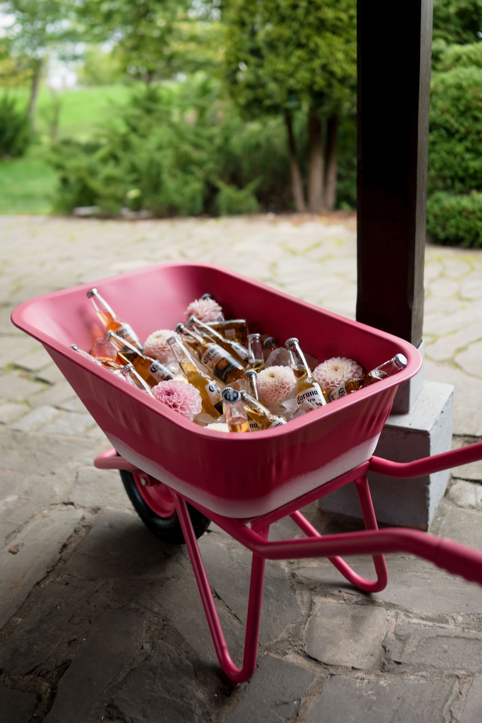 wheelbarrow cocktail server