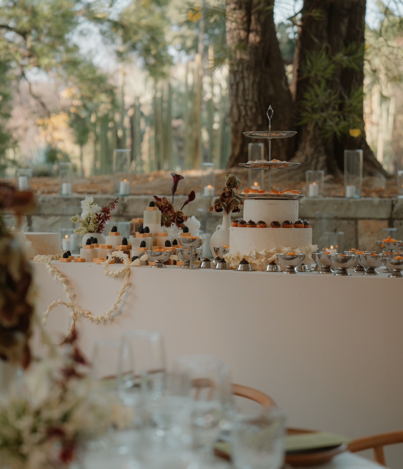 wedding dessert table by Maria Amaria
