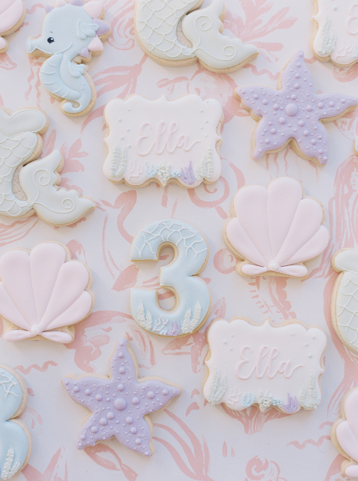 girls birthday cookies