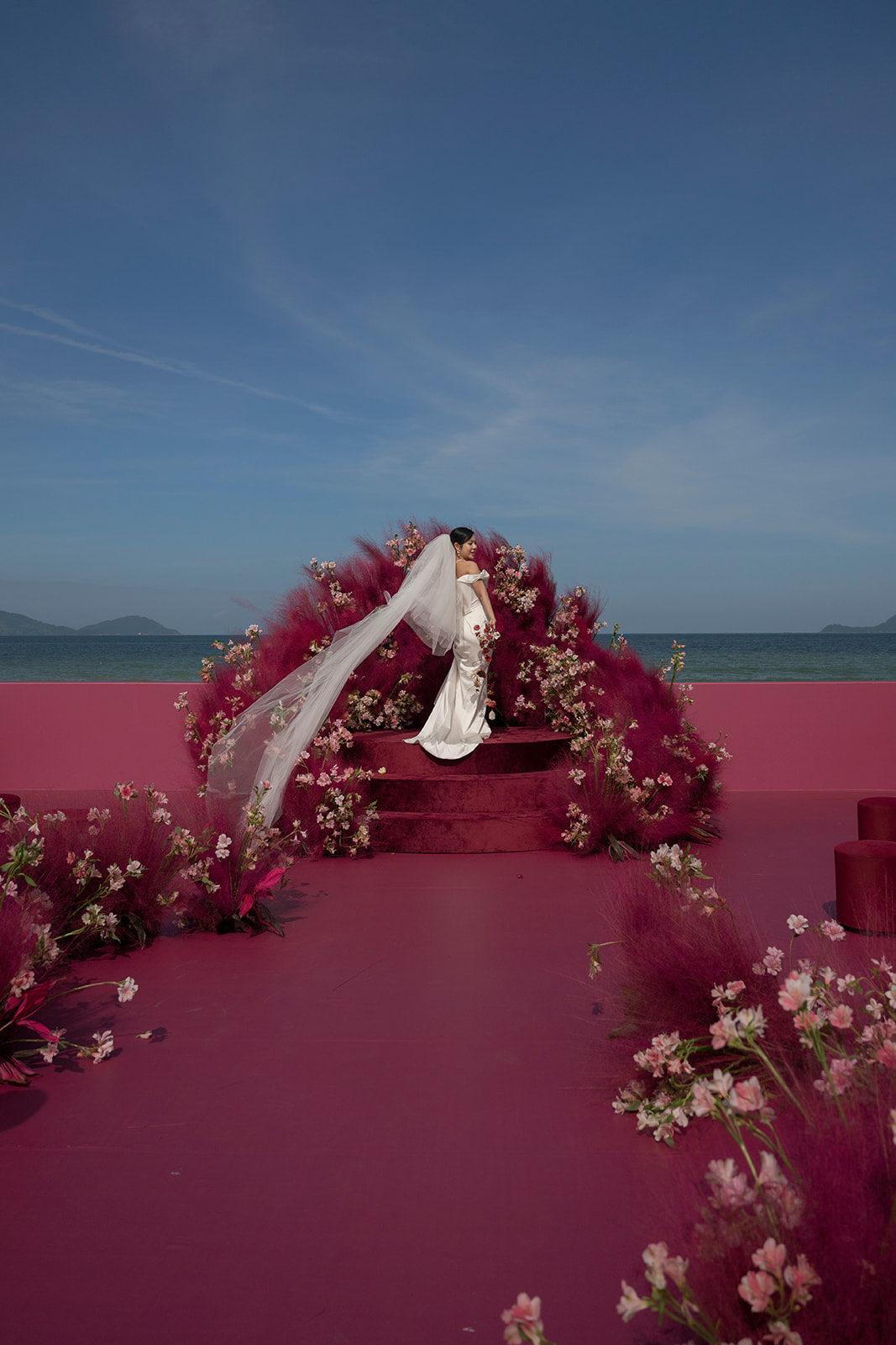 fuschia wedding ceremony design
