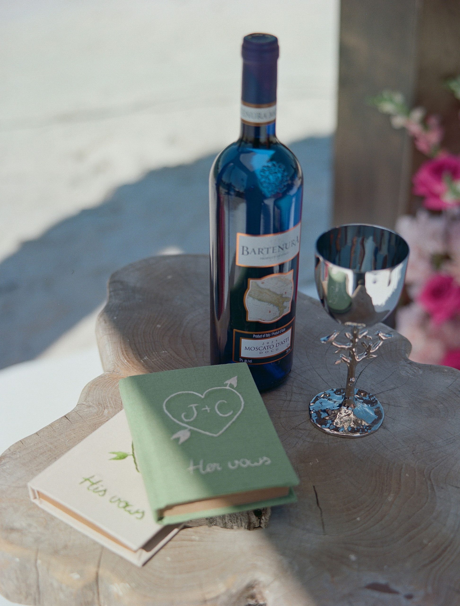 bride and groom vow books