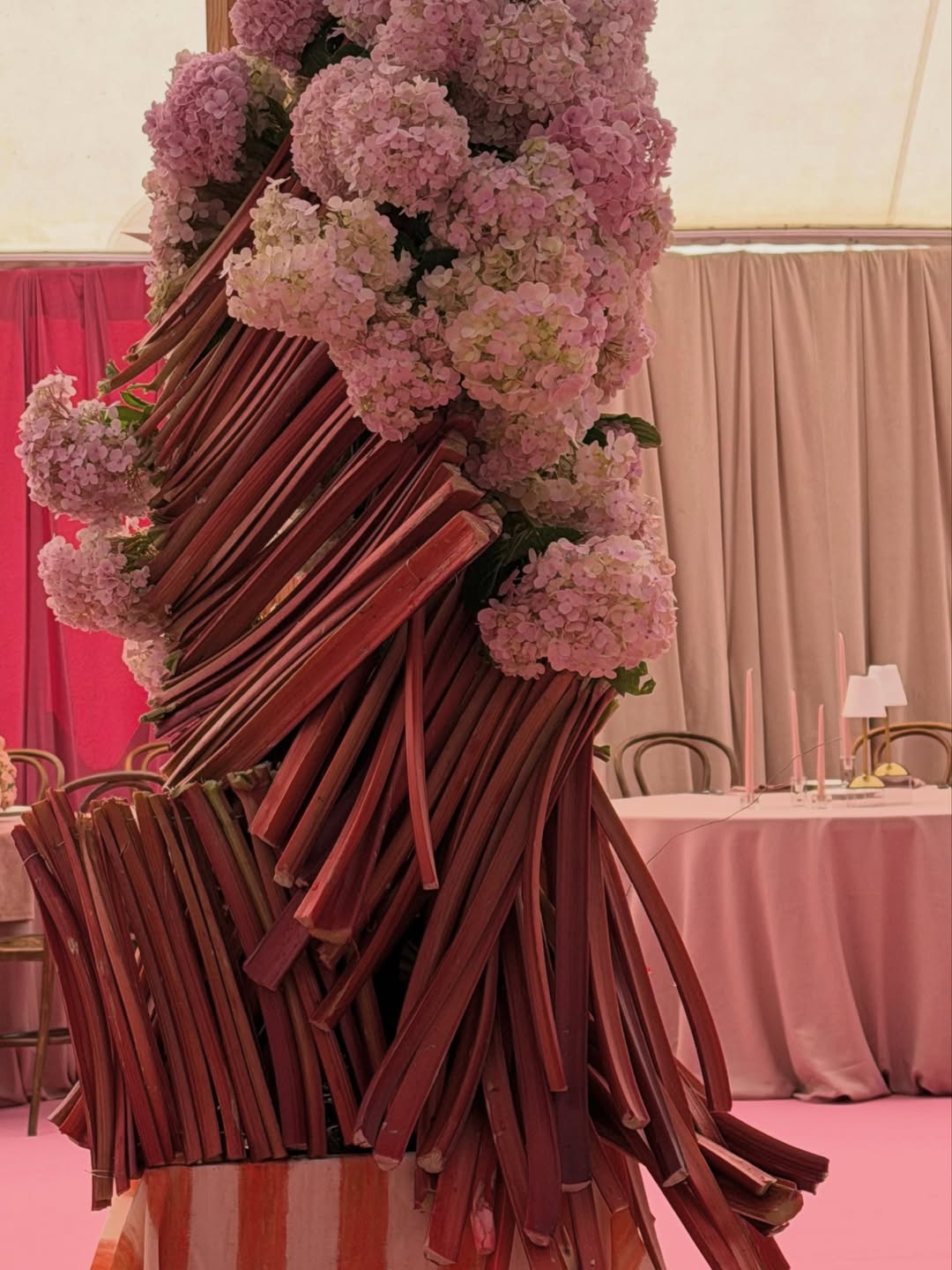 Whimsical Wedding Florals for an Artful Celebration