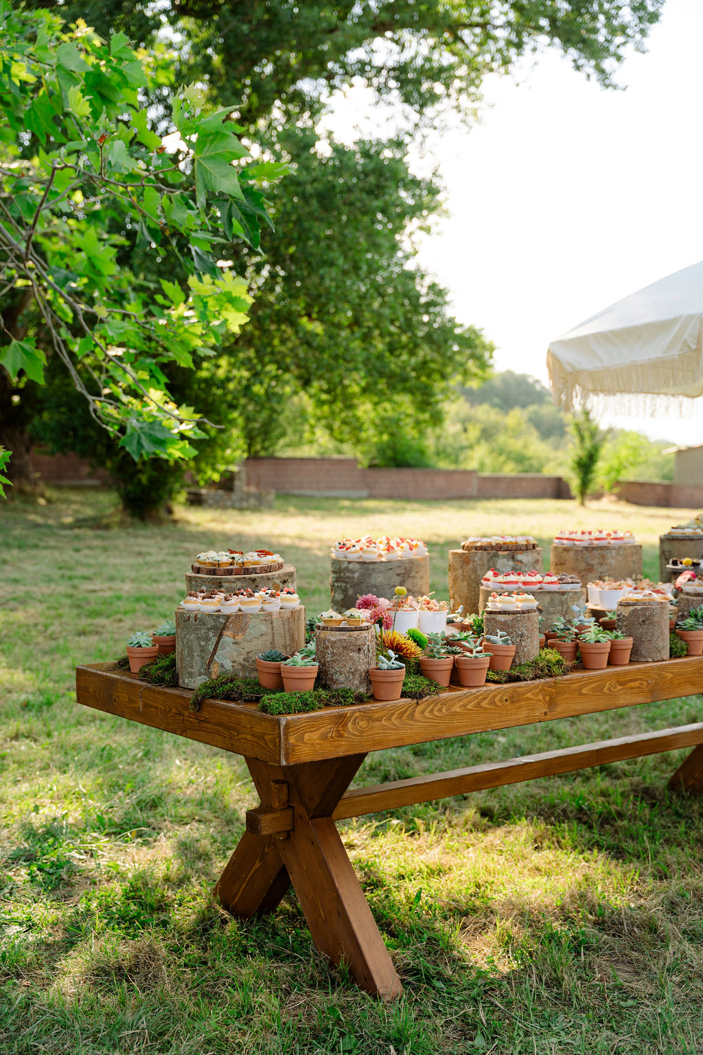 dessert table