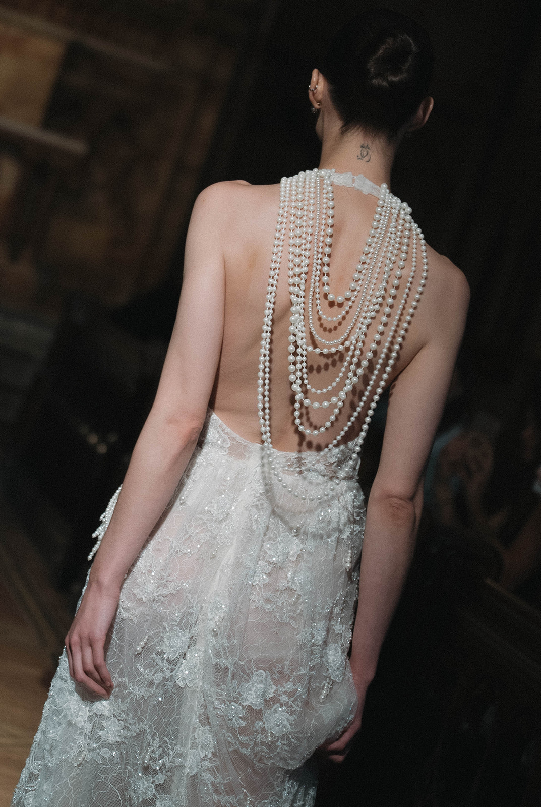 Eden Aharon wedding gown